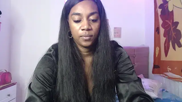 AishaOwens online show from January 7, 11:08 pm