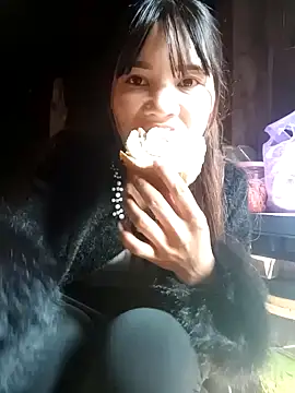 gugu0022 online show from November 24, 4:14 am