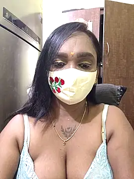 Dharshini98 online show from March 21, 11:32 pm