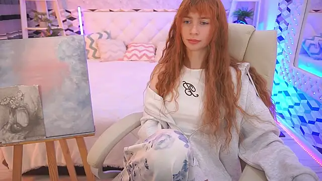 Nicol Moonn online show from June 3, 7:42 am