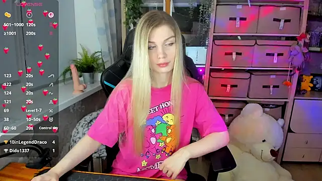 blondie lina online show from November 20, 1:12 pm