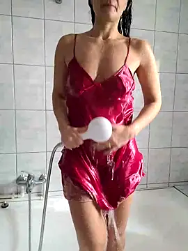 cameleonix18 online show from February 10, 9:45 am