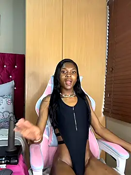 LatoyaPosh online show from November 30, 4:16 am