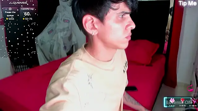 girl horny-69 online show from March 16, 7:45 am