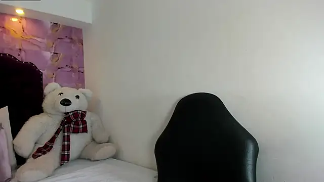 anna jules online show from June 3, 2:33 pm