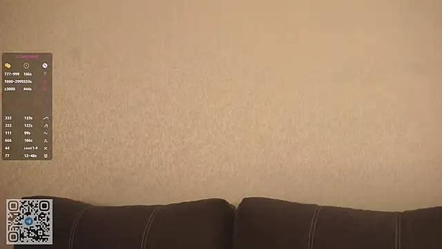 RoxannaCarver online show from April 17, 5:20 am