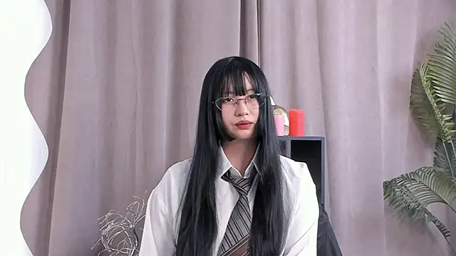 KelliPetric online show from November 21, 9:55 am