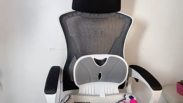 Babe-sweet online show from February 25, 3:27 am