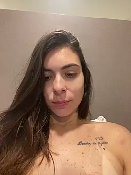 fer-nanda online show from April 11, 12:17 am