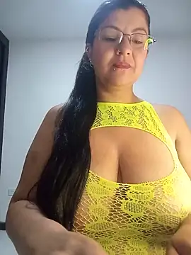CelesteAlvarez1989 online show from June 6, 4:19 am