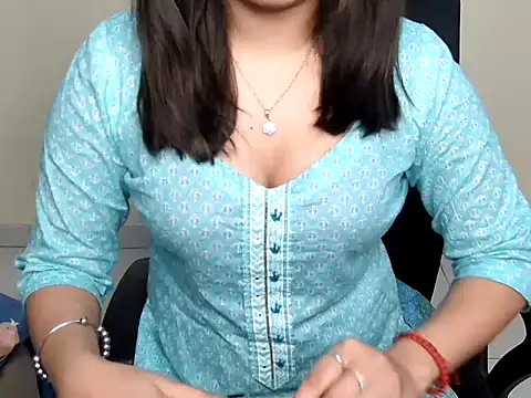 Vaani 09 online show from November 19, 7:25 pm