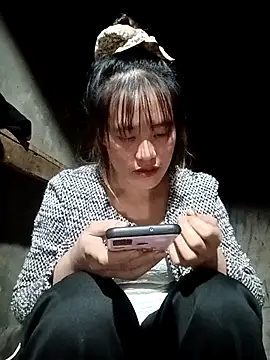 sorry-yeu online show from November 25, 3:14 pm