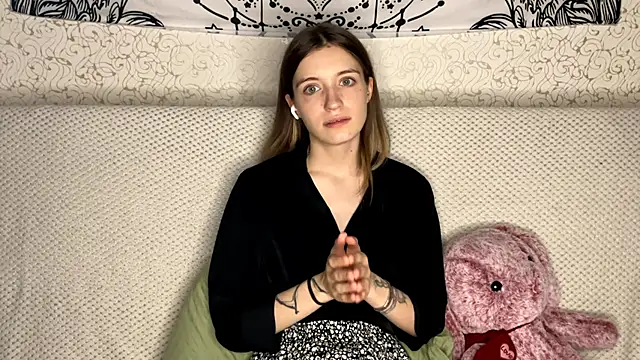 MiriamDongo online show from November 26, 2:07 pm