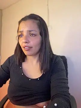 LaraDanverss online show from April 17, 9:50 pm