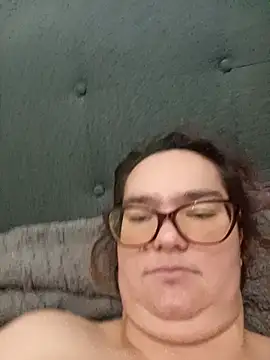 BabyGirlll1 online show from November 28, 8:45 pm