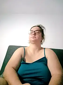 BabyGirlll1 online show from November 22, 7:38 pm