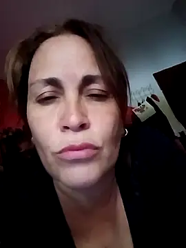 Tatitahot69 online show from April 4, 7:34 pm