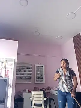 CarolinaNavas33 online show from March 31, 3:23 pm