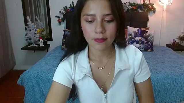 emilia rose13 online show from November 23, 4:37 am