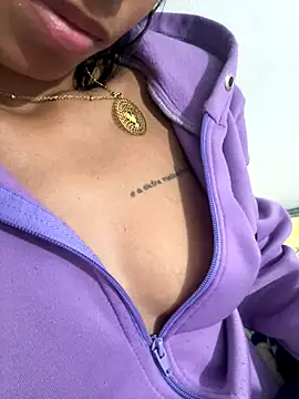 Malukinha1 online show from November 16, 4:03 am