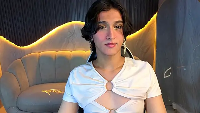 zoe tp online show from December 18, 8:24 pm