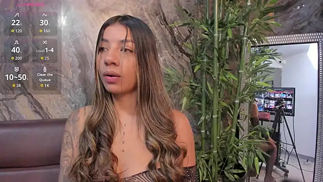 Aria Moretti  online show from November 20, 11:33 am