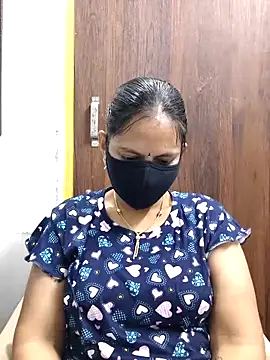 Queen-Neha online show from February 19, 2:11 am