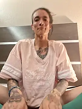 MaitressePomme3 online show from April 7, 9:33 am