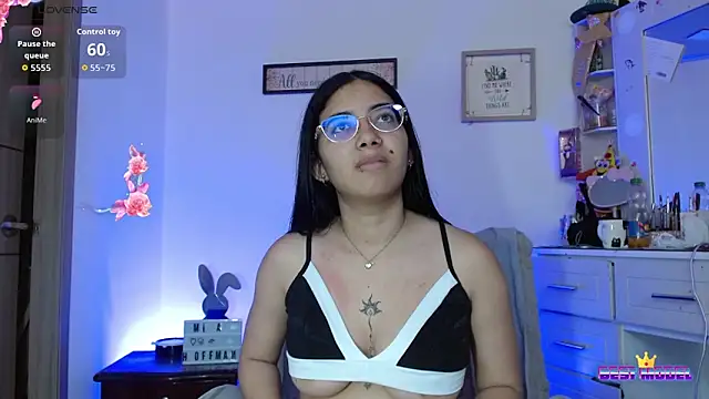 Chiara evans07 online show from November 22, 1:25 pm