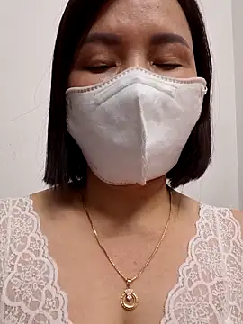 MaihoaLa online show from February 2, 8:57 am