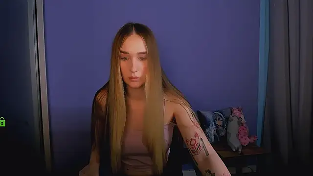  kellykitten  online show from November 22, 10:40 am