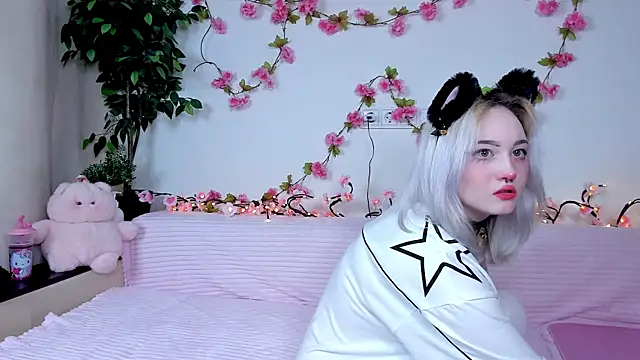 RanaKaduk online show from February 14, 5:09 am