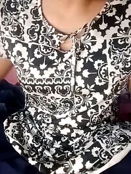 Monehote online show from November 25, 5:37 pm