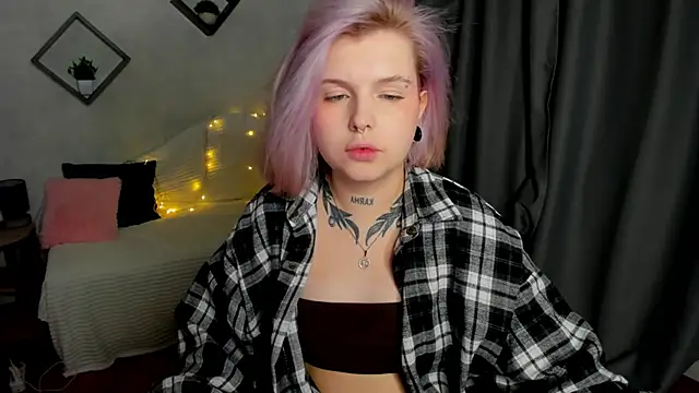 shadow  purrr online show from November 28, 2:36 am