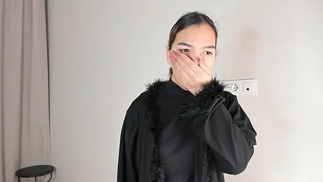 CoreenLuebbers online show from November 24, 7:43 am