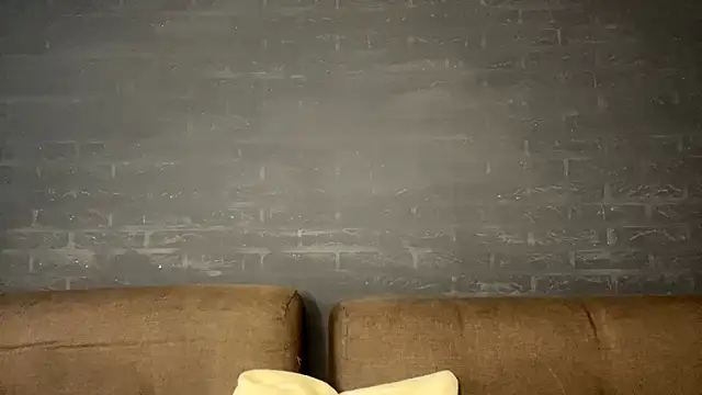 CindaWinn online show from November 21, 8:27 am