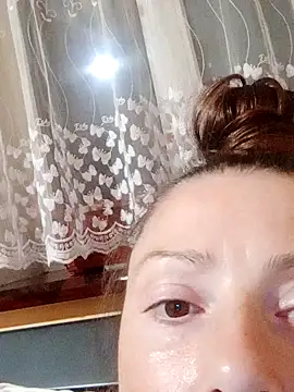 NataaSharm online show from November 21, 6:10 pm