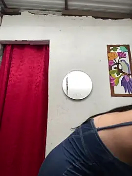 Soffiegrey online show from November 27, 12:30 pm