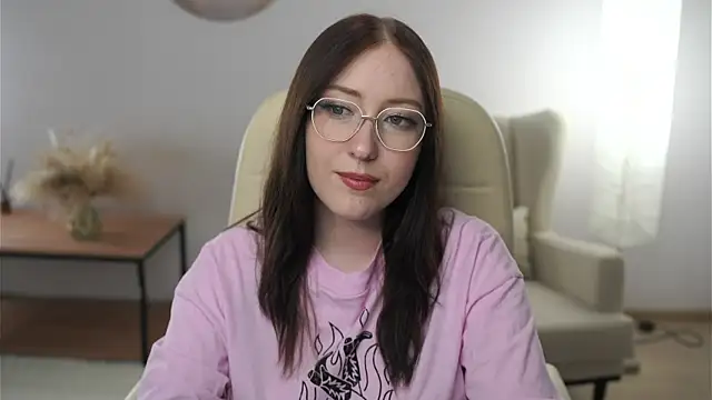 AyannaHerriott online show from November 20, 1:01 pm