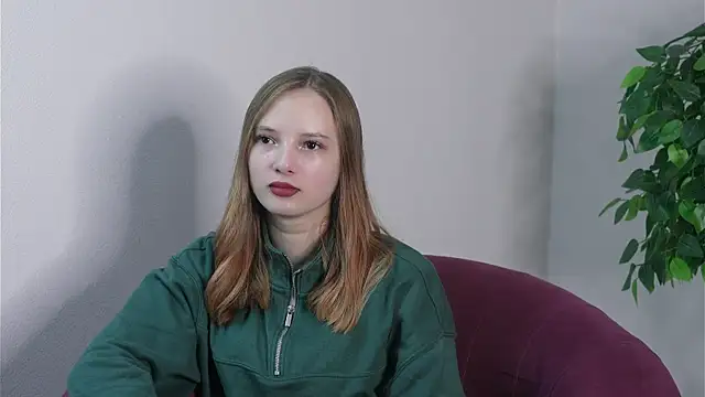 MelissiaKapaun online show from November 22, 10:51 am