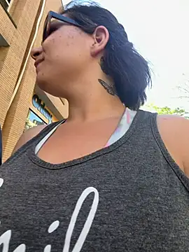 missseduction24 online show from April 7, 3:58 pm