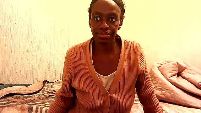 BrunetteNaomi8 online show from March 10, 10:14 pm