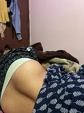 cutestpearl online show from March 22, 8:48 pm