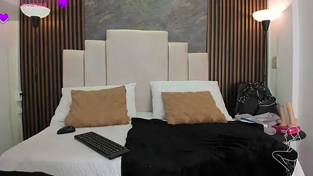 catiusca reyes 03 online show from March 25, 12:52 pm