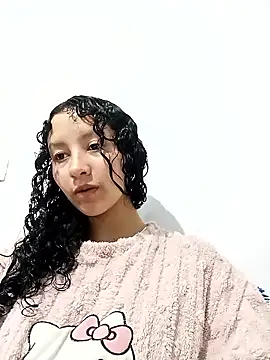 pettymoon1 online show from January 14, 11:21 pm