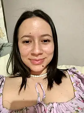 Annie Petters online show from December 3, 2:47 am