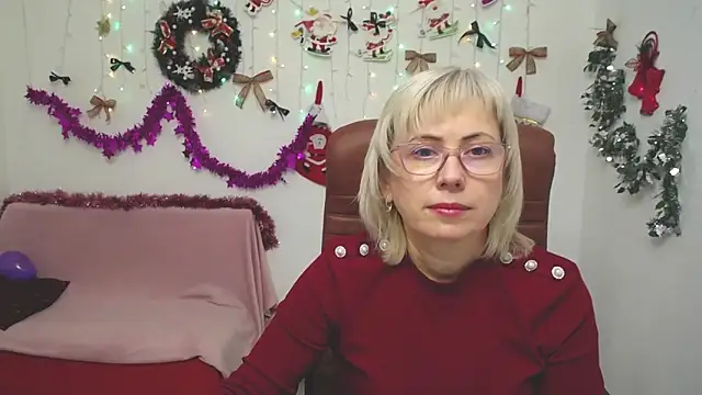 LaurenWishy online show from January 9, 11:58 am