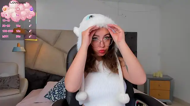 MarieTaylor  online show from February 1, 7:12 pm