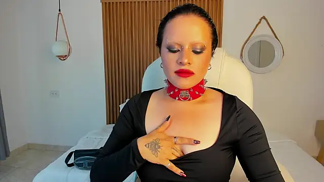 Alaska deluxe online show from March 13, 10:00 pm