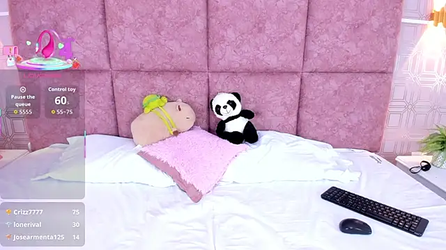 NathalieRoss1 online show from February 26, 6:23 am